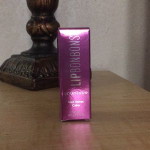 Younique lip bonbon COLOR: Red Velvet Cake